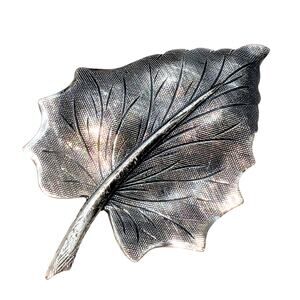 Vintage Beau Silver 925 Sterling Textured Leaf Brooch